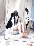 清纯粉嫩的女大学生，自拍给金主的定制福利，这粉嫩玉足简直就是极品