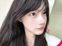 清纯粉嫩的女大学生，自拍给金主的定制福利，这粉嫩玉足简直就是极品