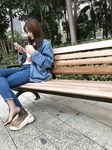 黑丝玉足反差女大学生，商场试衣间立口爆足交不雅私拍