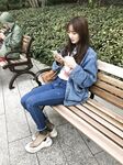 黑丝玉足反差女大学生，商场试衣间立口爆足交不雅私拍