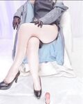 of的cosplay博主，身材还是挺不错的，各种活儿也都有，可惜又是个无头博主，各种c服倒是撸点挺强的