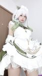 超嫩coser，粉嫩小萝莉，身材还是很有料的，各种大尺度情趣cos看的人直流口水