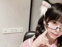 สาวโลลิสุดน่ารักและบริสุทธิ์ถ่ายรูปส่วนตัวขนาดใหญ่พร้อมวิดีโอชุดรูปภาพที่จ่ายเงิน