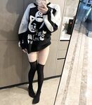 สาวโลลิสุดน่ารักและบริสุทธิ์ถ่ายรูปส่วนตัวขนาดใหญ่พร้อมวิดีโอชุดรูปภาพที่จ่ายเงิน