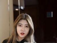 希威社幼师黑色丁字裤大尺度私拍套图