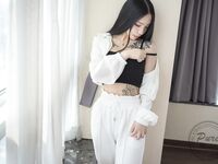 Ang pinakamataas na diyosa na si ▌Yoen▌ malibog na katawan Si Ding Zhenzhu ay nakalubog nang husto sa malambot na butas upang gantihan ang pabor at akayin ang lobo sa butas, na lubhang nakatutukso