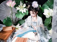 Loli kontras popular [Gadis Letupan Miao Xiaoji] Kebajikan foto berskala besar gaya kostum kuno bocor