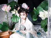 Loli kontras popular [Gadis Letupan Miao Xiaoji] Kebajikan foto berskala besar gaya kostum kuno bocor