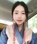 아이웨이가 엄선한 가치 있고 대조적인 아름다움 - 15호