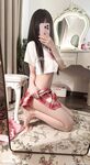 팔로워 145만 명을 보유한 더우인 인플루언서 @InvincibleTyrannosaurusWarGod(샤오야팅)의 비공개 위챗 모멘트 영상 모음입니다.