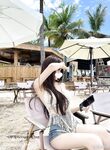 팔로워 145만 명을 보유한 더우인 인플루언서 @InvincibleTyrannosaurusWarGod(샤오야팅)의 비공개 위챗 모멘트 영상 모음입니다.