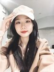 【原相機泄密】護士騷貨廣東高顏值女大學生腰臀比完美，被高年級學長約炮酒店露臉猛干，原檔無水印