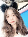 【原相機泄密】護士騷貨廣東高顏值女大學生腰臀比完美，被高年級學長約炮酒店露臉猛干，原檔無水印