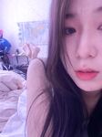 【原相機泄密】生活照美麗大方，床照淫盪母狗，超級反差女大生露臉啪啪性愛自拍視圖流出，原檔無水印