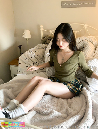 การแสดงใบหน้าของคุณเป็นหนทางไป! OnlyFans สามารถเค็มหรือหวานได้เทพธิดาผู้มีชื่อเสียงทางอินเทอร์เน็ต Yumi ถ่ายภาพส่วนตัวและฝึกฝนโดย Ziwei เจ้าของทองคำให้ฉีดและมีเพศสัมพันธ์กับบั้นท้ายลูกพีชของเธอ