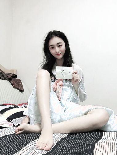 Nagpakita ang contrasting beauty na si Ying Dashen [Yi Shao] sa kanyang mukha + 19 set ng mga sexy at malalaswang larawan sa asul na Hanfu na customized