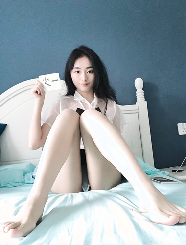 대비되는 아름다움 Ying Dashen [Yi Shao]의 얼굴 공개 + 섹시하고 섹시한 학생복 맞춤 의상 19 세트