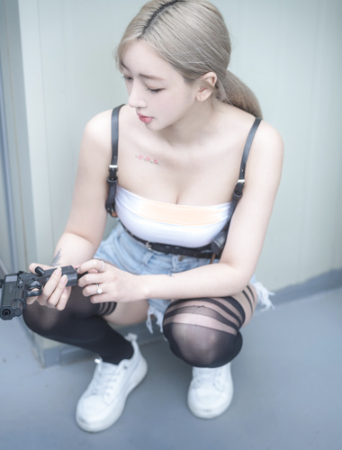 韩国仙气嫩模私拍【Jia】价值40美金韩国高端摄影被侵犯的女特务粉嫩细腻白虎小鲍鱼诱人凸激乳粒欣赏1亿像素的强大