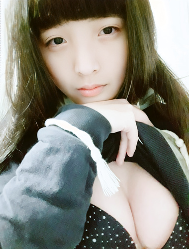 "Taiwan Couple Leaks" The Light of the Lake High School sophomore girl [Liao Yanning] leaked private sex photos and leaked high-definition restored version