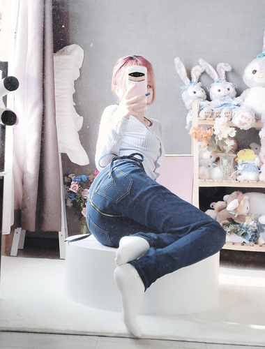 Rinajiao-NO.039 Selfie dalam seluar jeans 