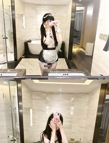 Cô gái ngốc nghếch và dễ thương nhất [Dadajiang] với thân hình tuyệt vời, âm hộ dịu dàng của hổ trắng có màu hồng, dịu dàng và chặt chẽ, con thỏ trắng nhỏ đầy cám dỗ rung chuyển và thu hút sự chú ý, con chó cái là cha