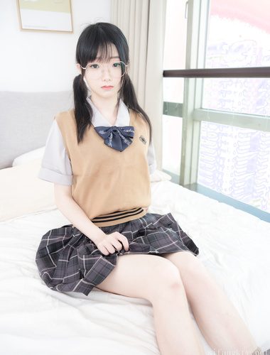 Perancangan kecemasan toffee jk uniform