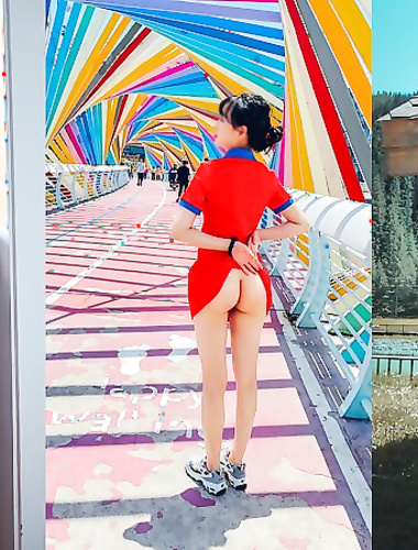 推特S级身材美艳翘臀女神「小可爱」不雅私拍旅游露出性爱野战公共场所啪啪