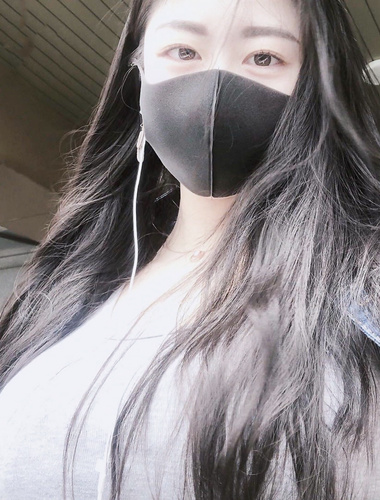 Nữ thần tối thượng có chín đầu! Người nổi tiếng trên Twitter với bộ ngực khủng tự nhiên [Qing Zi] quay phim riêng trong một nhóm phúc lợi. Cô ấy có đủ sữa sau khi sinh và bán sữa mẹ trong nhóm.
