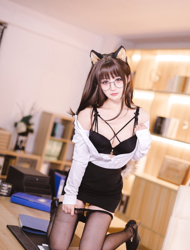 Sakurai Nene NO.039 Shiba Inu Secretary 