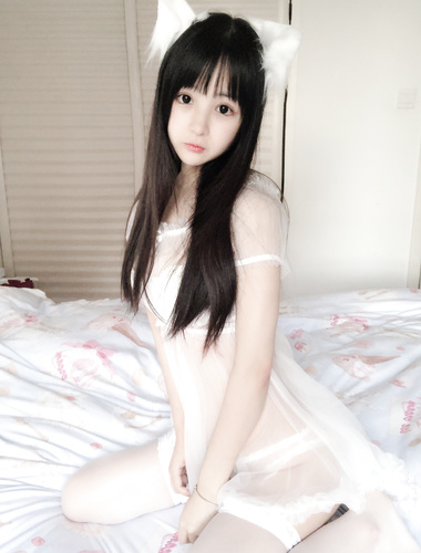 Sakurai Ningning NO.023 Little White Cat Lace Underwear