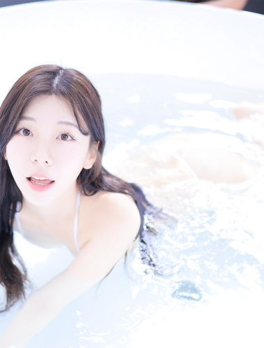 นางแบบสาวเกาหลี [Lee So Young] มีผลงาน VIP สองชิ้นล่าสุดในเดือนกันยายน! [อุปกรณ์ทำความสะอาดดวงตา] สาวสวยบริสุทธิ์สุด ๆ ที่ทำให้คุณรู้สึกเหมือนอยู่ในสายลมฤดูใบไม้ผลิตั้งแต่แรกเห็น ชุดเล่นน้ำแสนสดชื่น เทพีแห่งรักแรกพบ (1)
