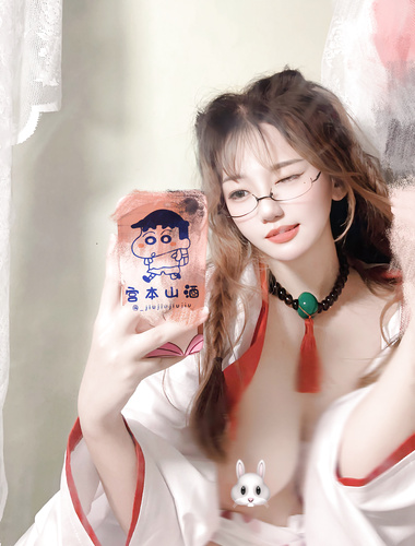 最新10月无水印订阅！推特清纯甜美巨乳女神【宫本山酒】最新福利，揉捏波霸，道具紫薇花心粉嫩，母狗属性拉满