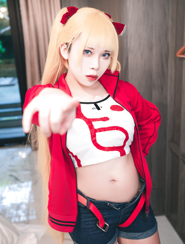 Patreon【浵卡】cos Qiuyue Aili malalaking suso puting tigre, madamdaming creampie