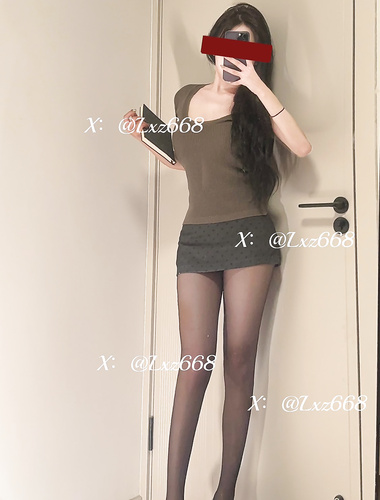 极品反差福利姬@Elsa.林绾绾SVIP会员群视图