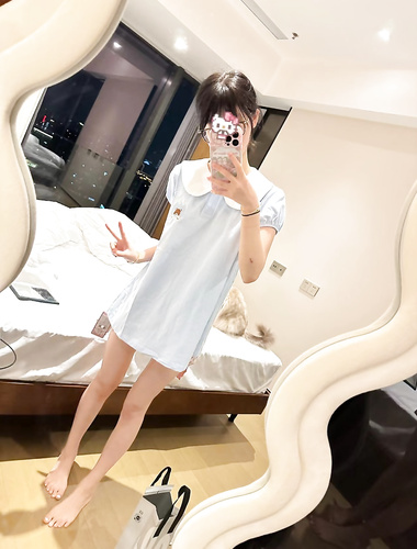 Gadis lembut loli comel dan tulen penggambaran foto peribadi berskala besar set video gambar berbayar