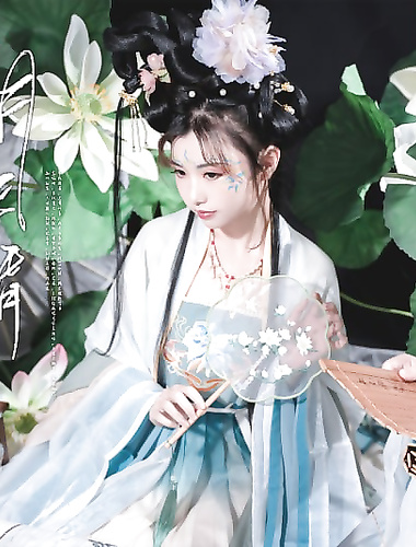 高人气反差萝莉【爆机少女喵小吉】古装风大尺度写真福利泄密流出