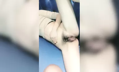 [主播探花] 2021-05-09 迷人的小姐姐05-10KTV包廂大戰