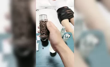 [主播探花] 2021-04-28 女主播实测春药淫水直流