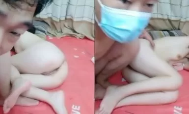 无毛白虎逼少妇全程露脸跟大哥镜头前嗯爱，69口交大鸡巴舔弄骚穴