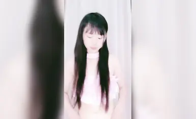 【水槍噴】又騷又嗲！身材極好的漂亮學妹！激情裸舞_道具自慰 (13)