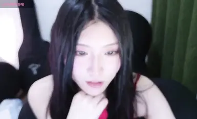 Stripchat 新女神降临Rainybaby首次门票大秀全裸自慰绝美(19)