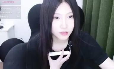 Nữ thần mới của Stripchat Rainybaby ra mắt trong chương trình thủ dâm khỏa thân hoàn toàn (22)