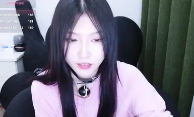 Stripchat dewi baru Rainybaby debut dalam rancangan melancap penuh bogel (26)