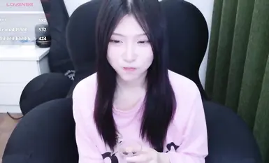 Stripchat 新女神降臨 Rainybaby首次門票大秀 全裸自慰絕美 (30)