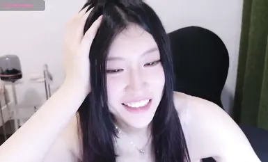 Stripchat bagong diyosa na si Rainybaby ay nag-debut sa buong hubo't hubad na palabas sa masturbesyon (9)