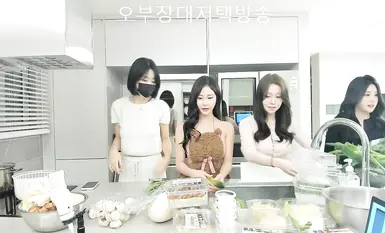 BJ脫衣舞女團【Jinricp】第四季聚餐團播 (8)