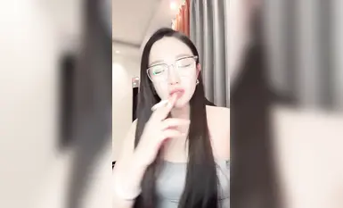 [Lolita Chatter] Alat kecantikan payudara terbaik melancap masuk gila aliran jus putih super seksi (25)