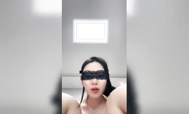 【萝莉叭嗦】极品美乳道具狂插自慰白浆直流超级骚(32)