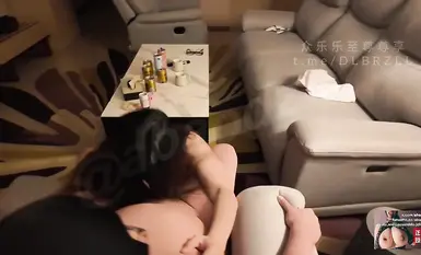 [e-와이프와 함께 홈] "e-시누이 팬 활동 큰 가슴 놀기" 시누이는 큰 가슴 팬들의 성적 페티시를 완벽하게 충족시키고 거대한 자지는 시누이의 욕망도 만족시킵니다