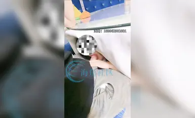 Cape Community (น้องสาวฉันและฉัน) น้องสาวฉันเลียน้องชายของเธอใต้โต๊ะ